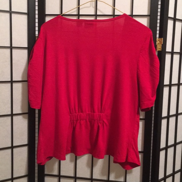 Pretty open front red vest - Picture 2 of 3